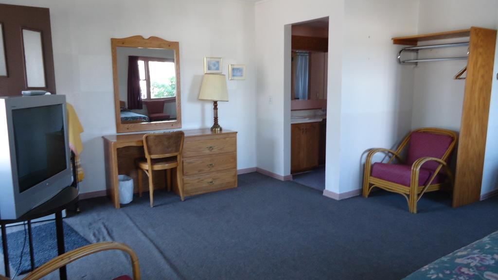 Stiles Motel Hill View Woodstock Exterior photo